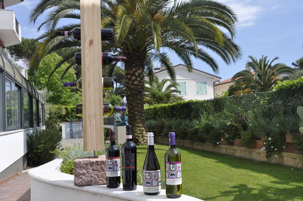Hotel Tarabella Forte dei Marmi Eksteriør bilde